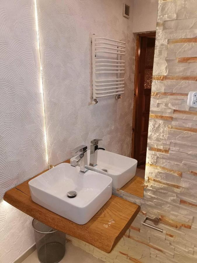 Wynajem Pokoi Guest House Czarny Dunajec Ngoại thất bức ảnh